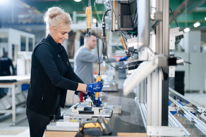 Einrichter (m/w/d) Roboteranlagen, 1. Bild